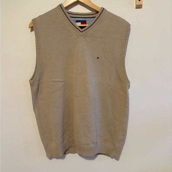 Tommy Hilfiger Men’s Cotton Sweater Vest - Size M - Picture 1 of 4